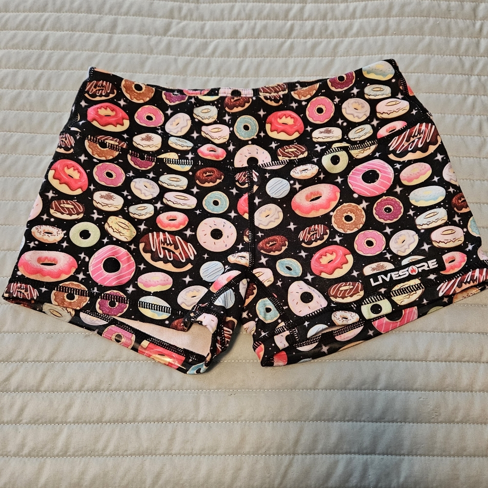 Livesore donut shorts